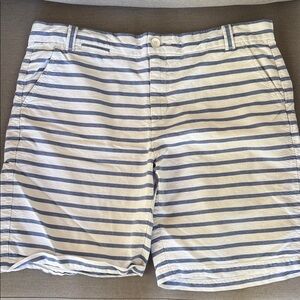 Gap boyfriend roll-up Blue and White Striped Shorts size 10